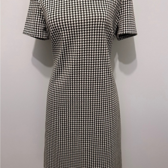 Calvin Klein Dresses & Skirts - Calvin Klein Black and White Houndstooth Mini Dress Size 10